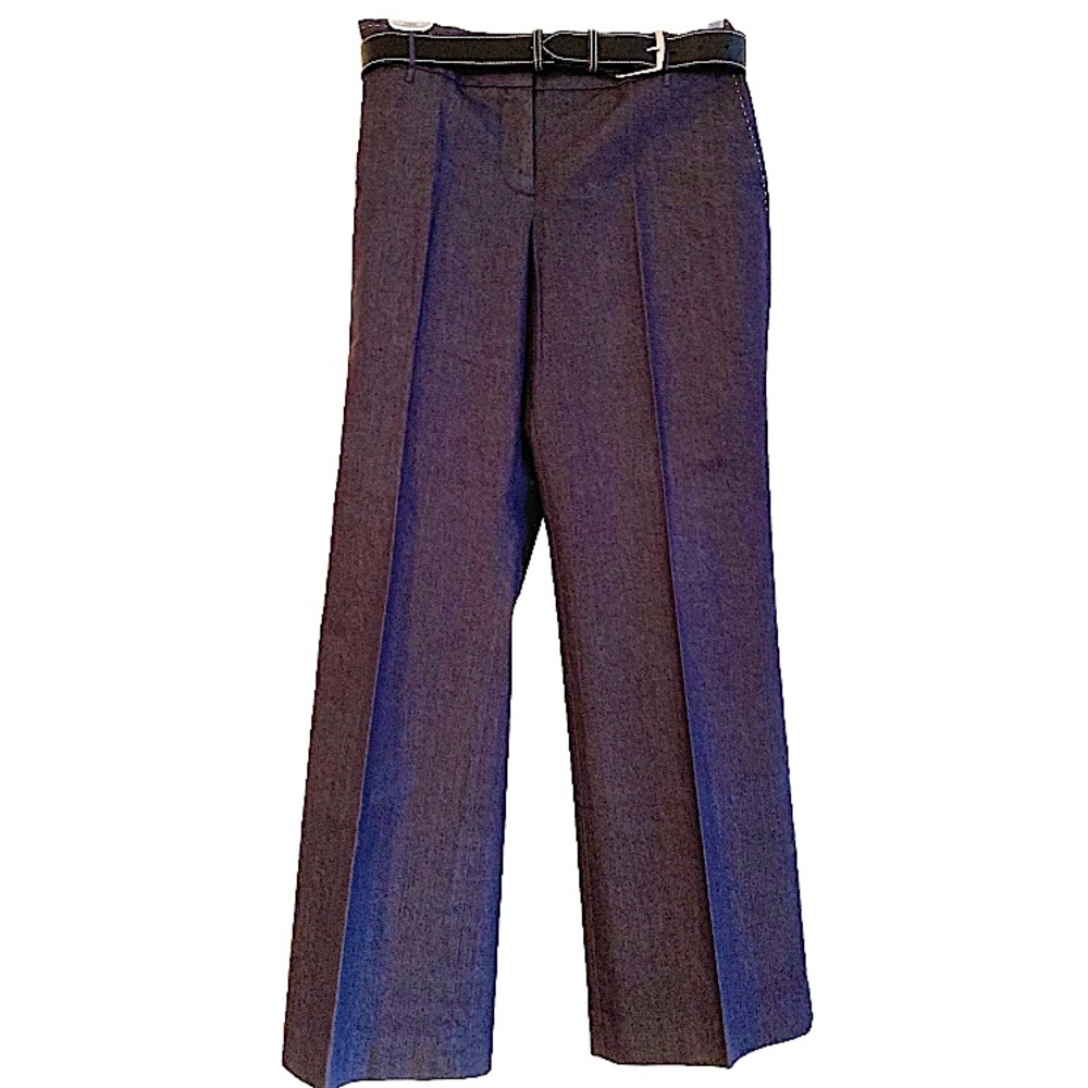 ANN TAYLOR LOFT- Chic Flared Pants!